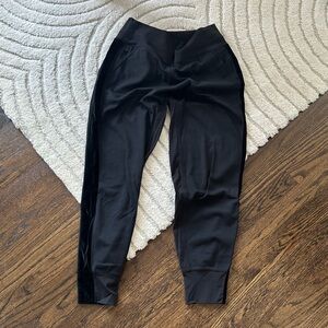 Venice jogger with velvet strip